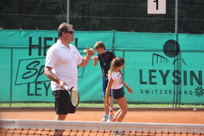 Village Camps International Summer Camp Leysin, Switzerland 2026-08-15 https://www.villagecamps.com/journals_admin/images/700-4-tennis (31).jpg